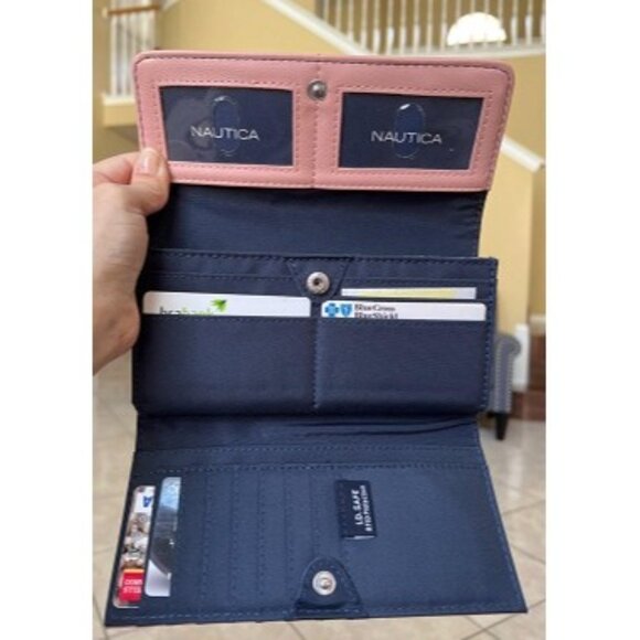 New Money Manager RFID Slim and Small Wallet for Women - Credit Card Holder - Picture 2 of 2